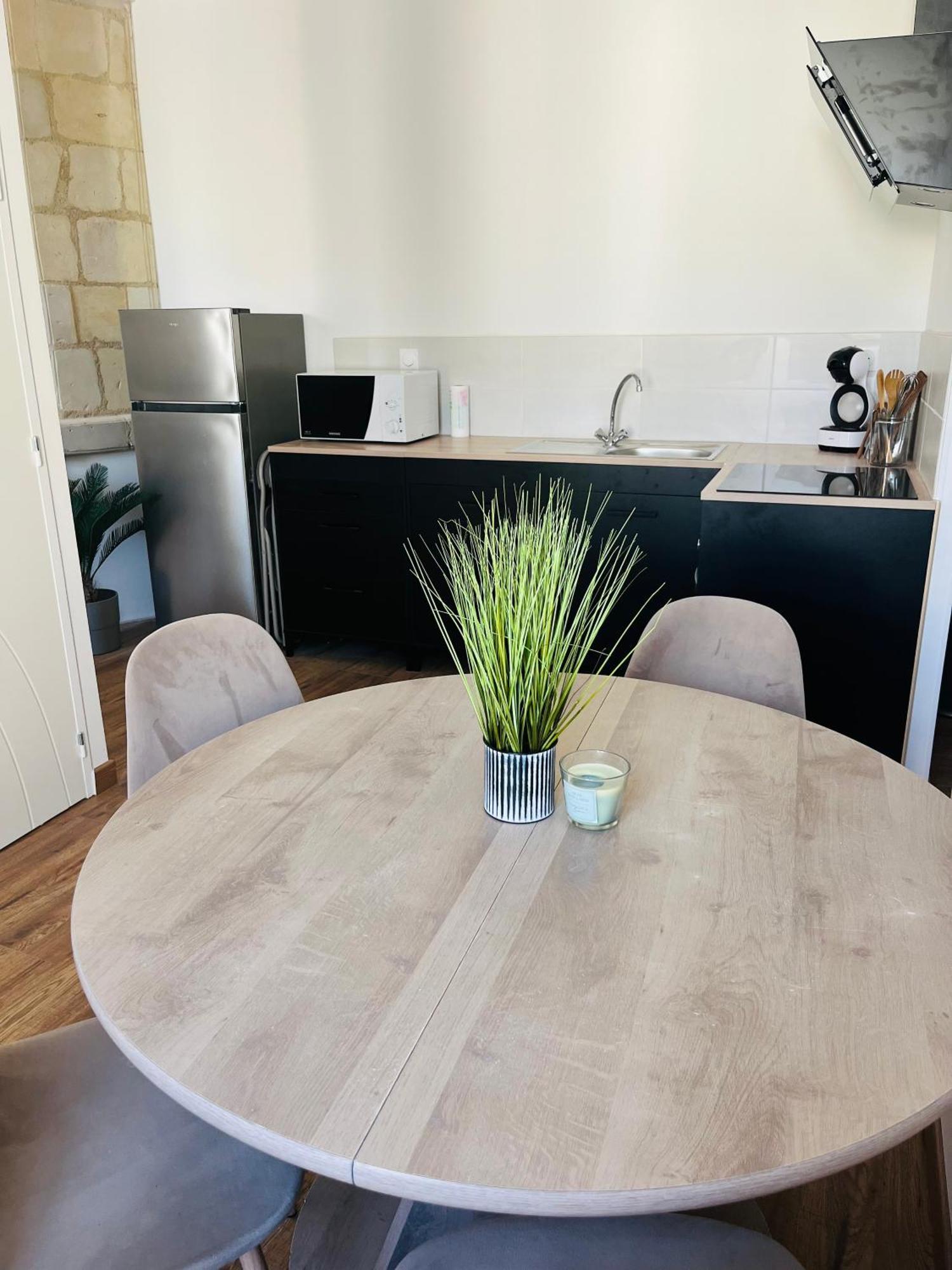 Logements 6 Pers A 15 Minutes D Angers Corne Экстерьер фото